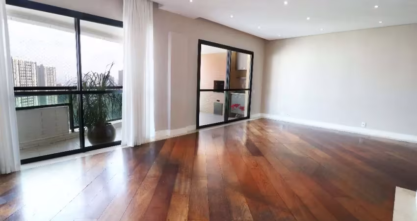 Apartamento lindo em rua cobiçada no Morumbi!