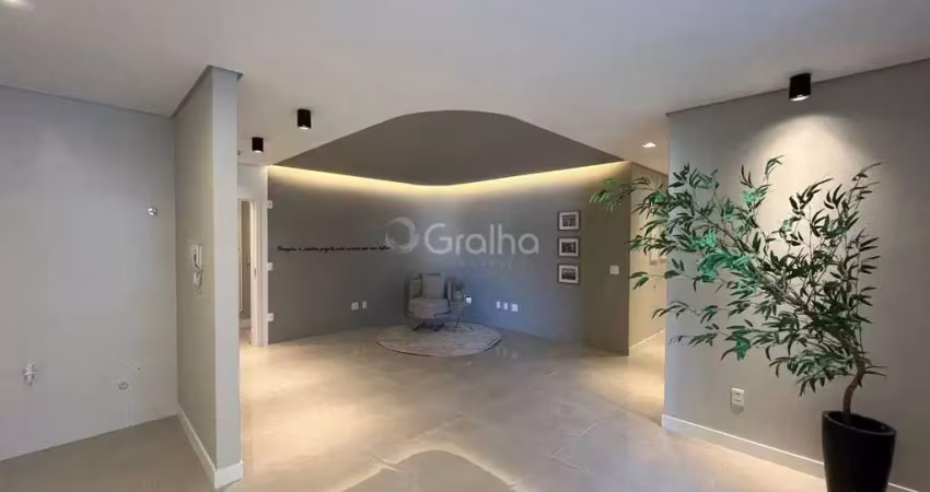 Apartamento de 135 m² com 3 quartos sendo 3 suítes no bairro kobrasol