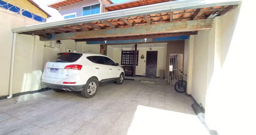 Casa com 3 quartos à venda na Rua Norte de Minas, 108, Maria Helena, Belo Horizonte