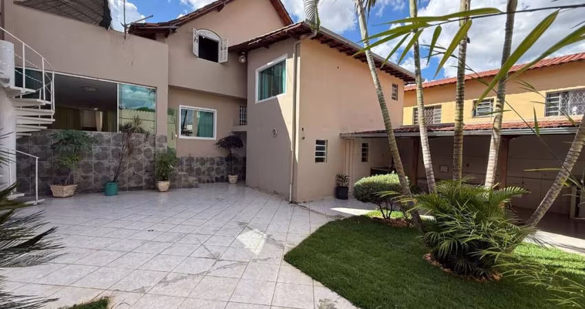 Casa com 5 quartos à venda na Rua Doutor Miguel Gontijo, 126, Planalto, Belo Horizonte