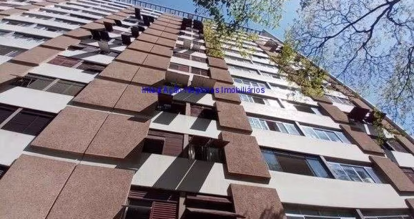 Apartamento 119m², 03 dormitórios, 02 banheiros e 01 vaga de garagem.  Condomínio com segurança, portaria e playground.  Excelente localização
