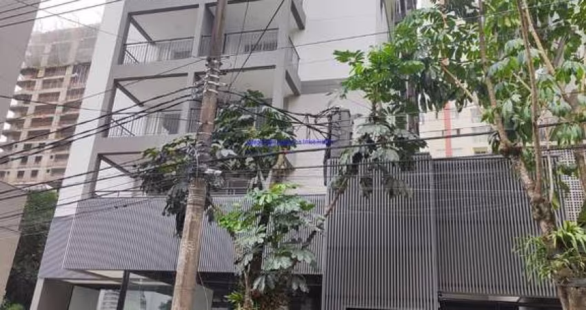 Apartamento Studio 26m²,  01 dormitório e 01 banheiro.  Condomínio com Segurança e Portaria, Piscina, academia, salão de jogos, e salão de festas.