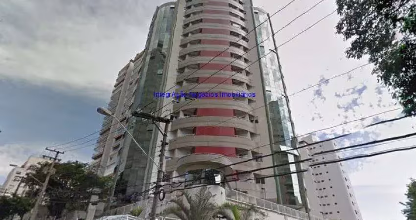 Apartamento 104m², 03 dormitórios (sendo 01 suíte), 02 banheiros e 02 vagas de garagem.  condomínio com portaria e segurança, piscina, churrasqueira