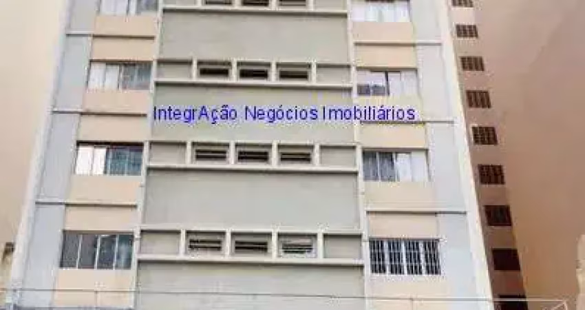 Apartamento Studio 29m², 01 dormitório e 01 banheiro.  Condomínio com portaria e segurança.  Excelente localização á 10 minutos andando para a estação