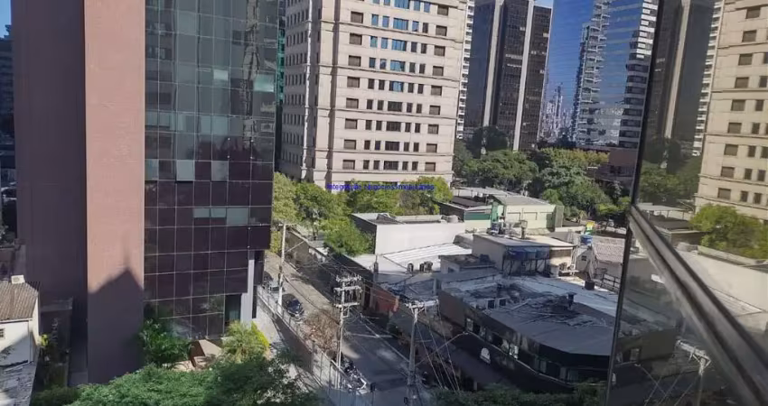Laje comercial 508m²,  10 salas com divisórias podendo alterar, 01 copa, 01 recepção, 08 banheiros e 10 vagas na garagem.