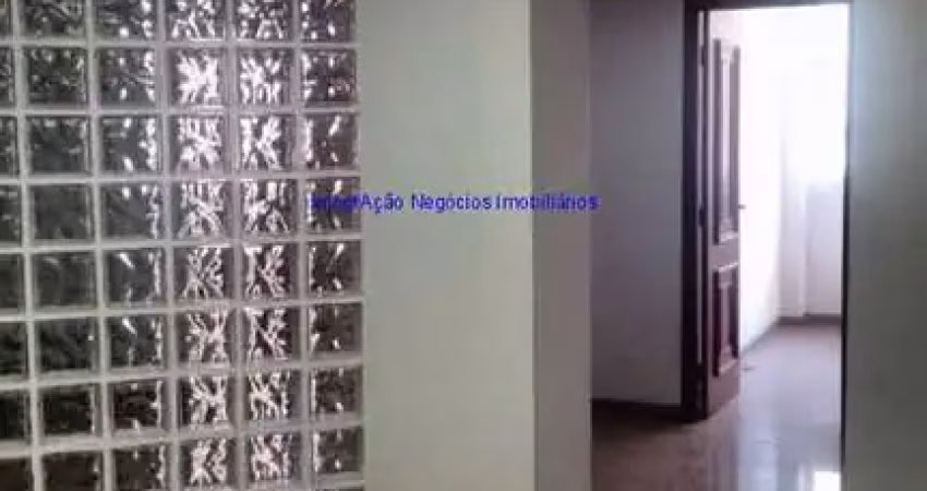 Conjunto comercial 132m², 07 salas, 01 copa e 02 banheiros.  condomínio com segurança e portaria.  excelente localização,