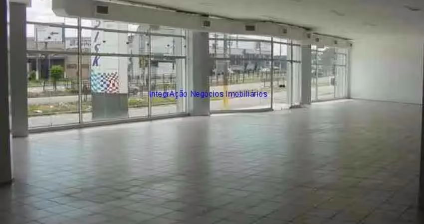 Armazem  3.432m², 04 banheiros e 12 vagas na garagem. excelente localização, á 5 minutos andando para a estação do metrô imperatriz leopoldina;