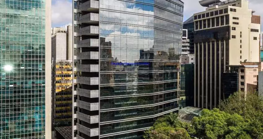 Conjunto comercial 891,74m², 01 banheiro e 19 vagas de garagem.  condomínio com recepção e segurança.  excelente localização