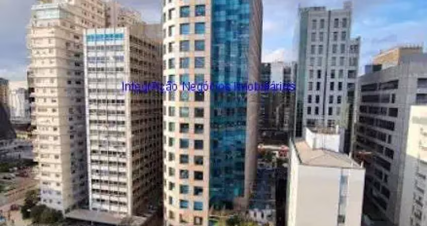 Conjunto comercial 93,34m², 02 banheiros e 01 vaga na garagem.  condomínio com recepção e segurança.  excelente localização
