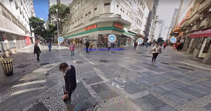 Sobreloja 124m² e 01 banheiro.  Excelente localização á 2 minutos andando para a estação do metrô Sé; Entre as Ruas da Quitanda, José Bento