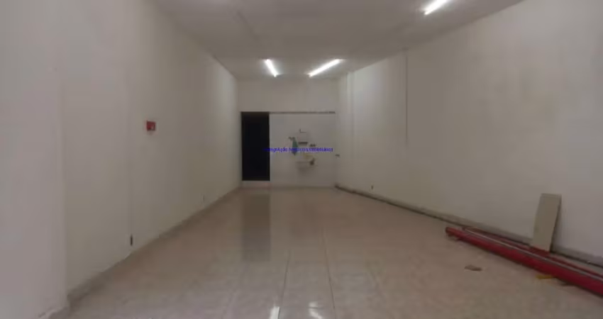Loja 130m², 01 banheiro e 03 vagas de garagem.  excelente localização á 2 minutos andando para a estação do metrô santa cecilia;
