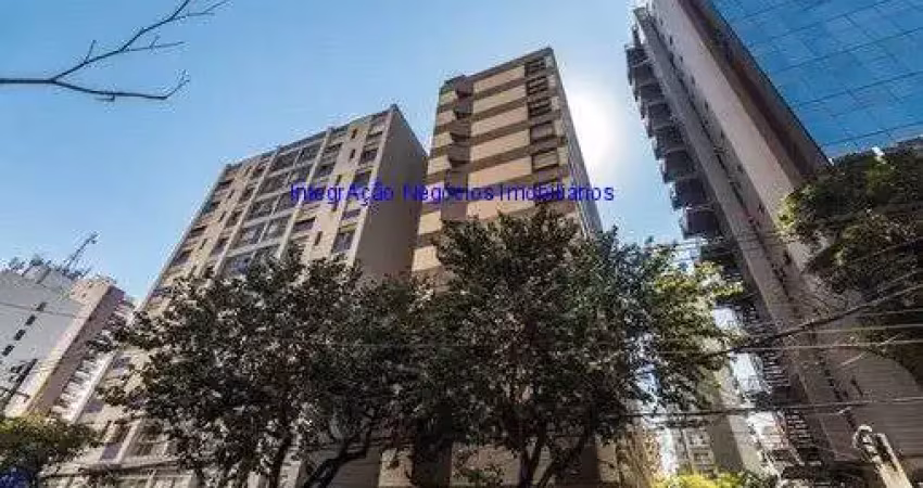Apartamento  140m², 03 dormitórios (sendo 01 suíte), 02 banheiros e 01 vaga na garagem.  condomínio com portaria, segurança 24hrs, jardim
