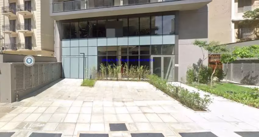 Loja 493m², 03 banheiros e 03 vagas de garagem.  excelente localização entre as ruas costa, dona antônia de queirós e augusta