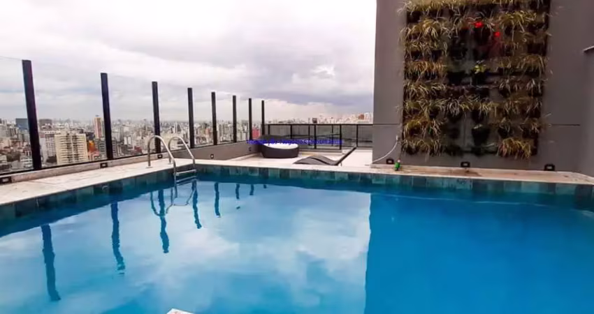 Apartamento 35m², 01 dormitório , 01 banheiro e 01 vaga na garagem.  condomínio com portaria, segurança 24hrs, piscina, salão de festa