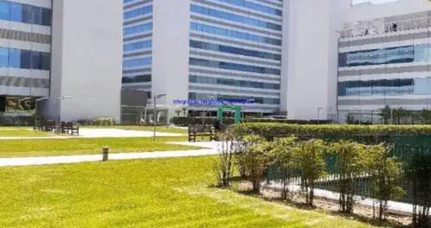 Conjunto comercial 2.844m², 15 salas, 02 copas, 19 banheiros e 28 vagas na garagem.  condomínio com recepção e segurança 24hrs.  excelente localização