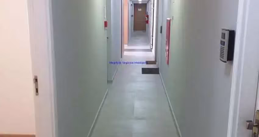 Conjunto comercial 29m², 01 sala, 01 banheiro e 01 vaga na garagem.    condomínio com recepção e segurança 24hrs.  excelente localização.