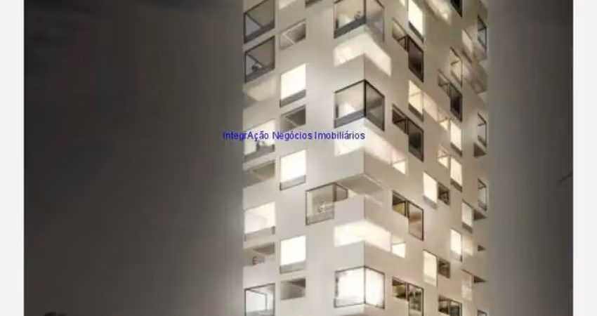 Condomínio com portaria 24hrs, piscina coberta, academia, lavanderia, sala de reunião e bicicletário.   excelente localização entre as ruas chilon,