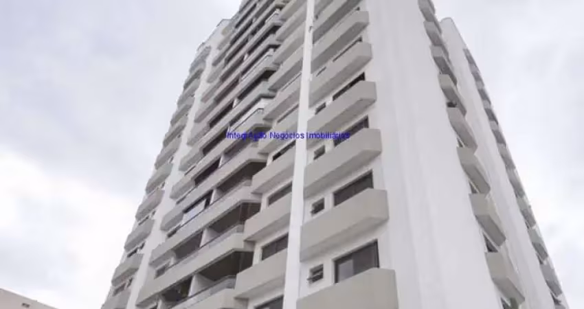 Apartamento 98m², 03 dormitórios (sendo 01 suíte), 02 banheiros e 02 vagas na garagem.    condomínio com portaria, segurança 24hrs, piscina.