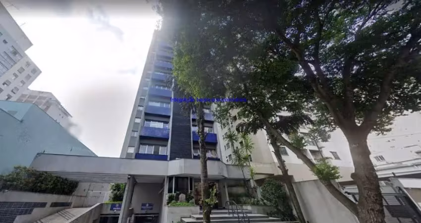 Condomínio com recepção e segurança.   excelente localização entre as ruas clodomiro amazonas, visconde da luz e joão cachoeira.