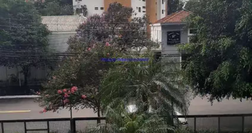 Apartamento 160m², 03 dormitórios (sendo suítes), 04 banheiros e 03 vagas na garagem.    condomínio com portaria 24hrs, piscina, salão de festa.