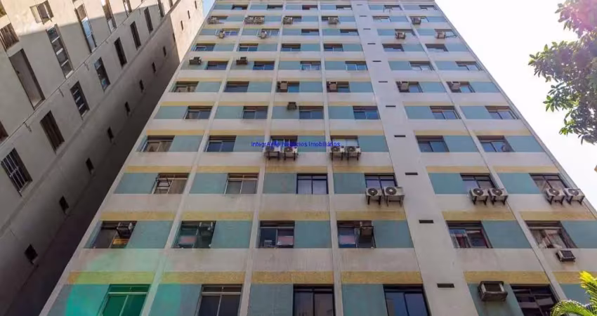 Conjunto comercial 52m², 01 sala e 01 banheiro.  condomínio com recepção e segurança 24hrs.   excelente localização á 9 minutos andando para a estação