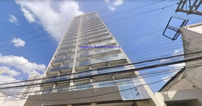 Condomínio com recepção e segurança 24hrs.  excelente localização á 6 minutos andando para o metro palmeiras barra- funda; entre as ruas do bosque,