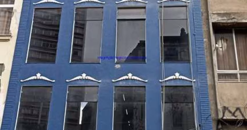 Prédio Comercial 371m², 04 salas e 05 banheiros.   Excelente localização á 5 minutos andando para a estação do metrô República;