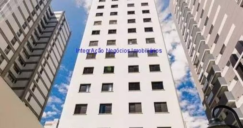 Apartamento 70m², 02 dormitórios, 01 banheiro e 01 vaga na garagem.  Condomínio com portaria 24hrs, piscina, churrasqueira, playground, academia.