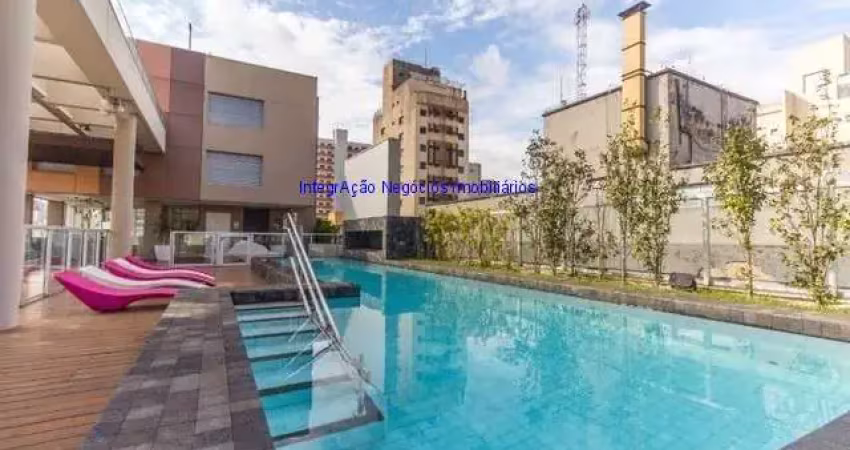 Condomínio com portaria, segurança 24hrs, piscina, salão de festa, churrasqueira, espaço gourmet e academia.   excelente localização