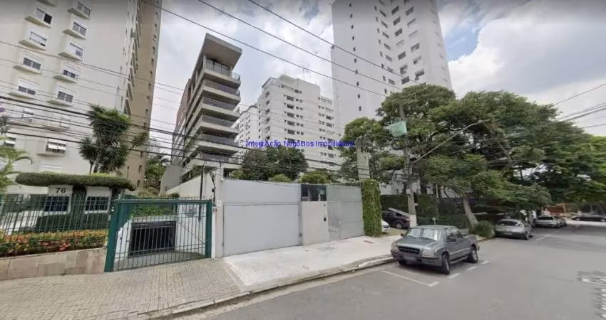 Apartamento cobertura duplex 609m², 02 dormitórios (sendo suítes), 03 banheiros e 06 vagas na garagem.   condomínio com portaria 24hrs.