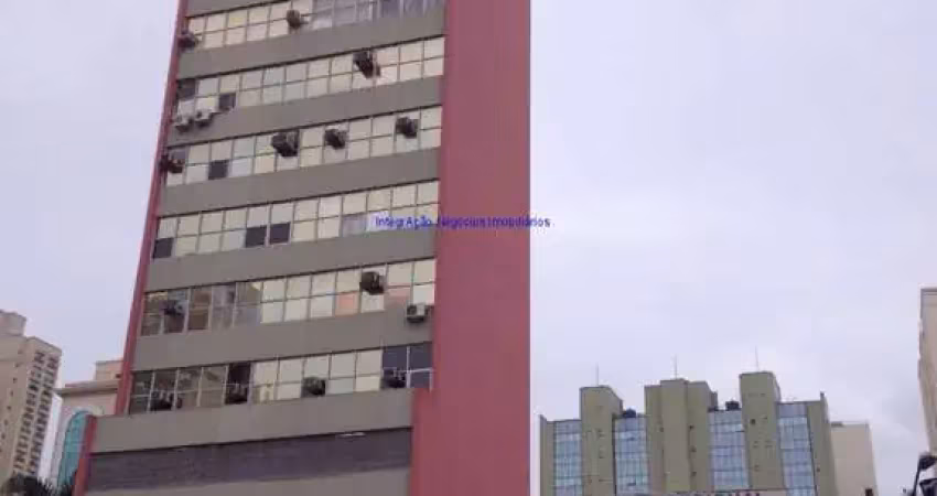 Conjunto comercial 120m², 02 salas, 02 banheiros e 04 vagas na garagem.    condomínio com recepção e segurança 24hrs.  excelente localização