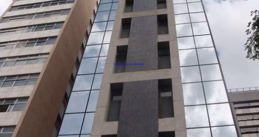 Conjunto Comercial 128m², 02 banheiros e 04 vagas na garagem.    Condomínio recepção e segurança 24hrs.   Excelente localização á 9 minutos andando