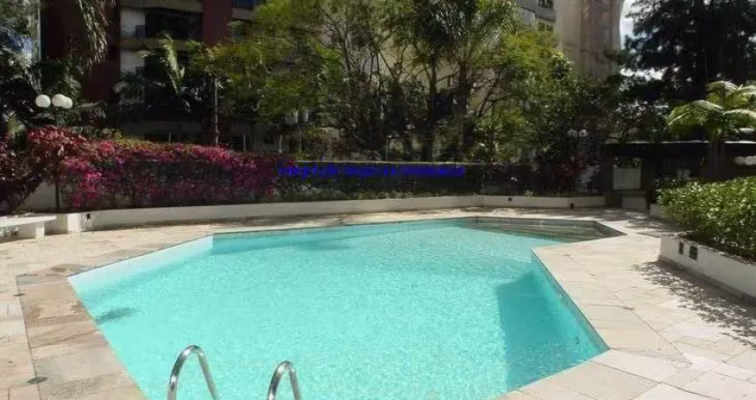 Apartamento 272m², 05 dormitórios (sendo 03 suítes), 05 banheiros e 03 vagas na garagem.   condomínio com portaria24hrs, piscina, piscina aquecida,