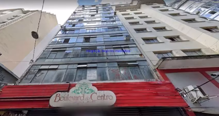 Conjunto comercial 47m², 01 banheiro.   condomínio com recepção.  excelente localização á 4 minutos andando para a estação do metrô república;