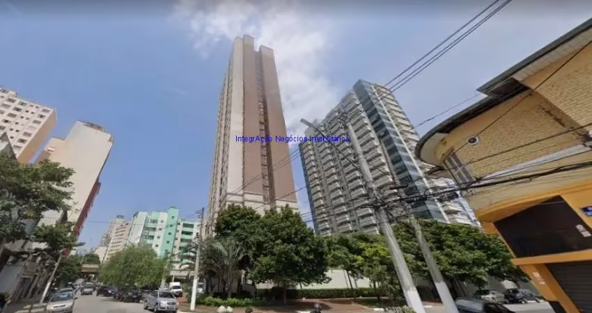 Conjunto comercial 36m², 01 banheiro e 01 vaga na garagem.  condomínio com recepção e segurança 24hrs.  excelente localização