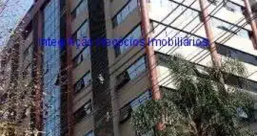 Conjunto comercial cobertura 87m², sendo 70m² de área interna e 17m² de terraço; possui 02 banheiros e 02 vagas na garagem.   condomínio com recepção
