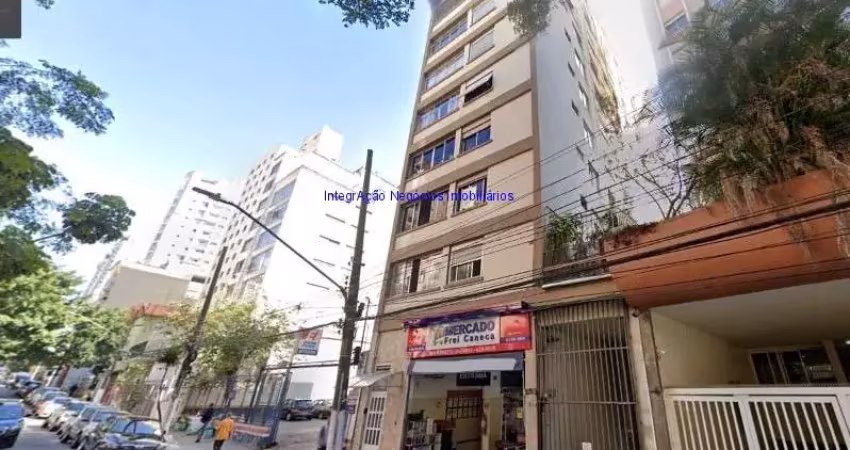 Condomínio com zelador.  excelente localização á 9 minutos andando para a estação do metrô higienópolis-mackenzie; entre as ruas augusta, dona antônia