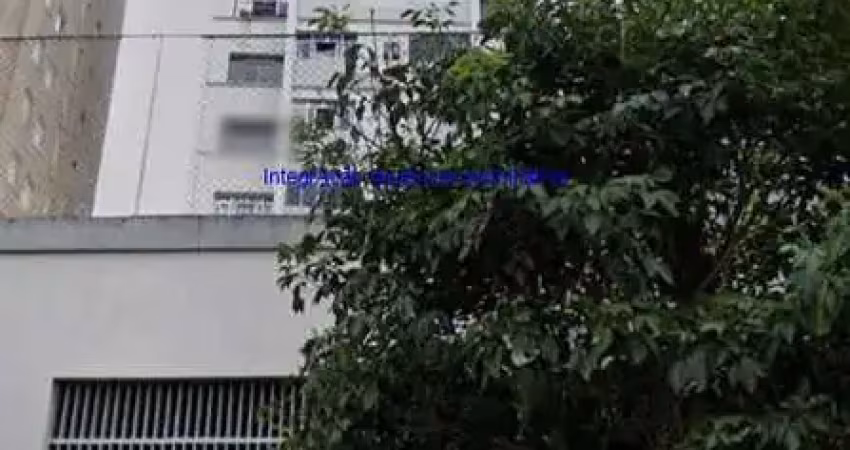 Apartamento studio 30m², 01 dormitório, 01 banheiro, 01 vaga de garagem.  condomínio com portaria e segurança 24hrs.  excelente localização
