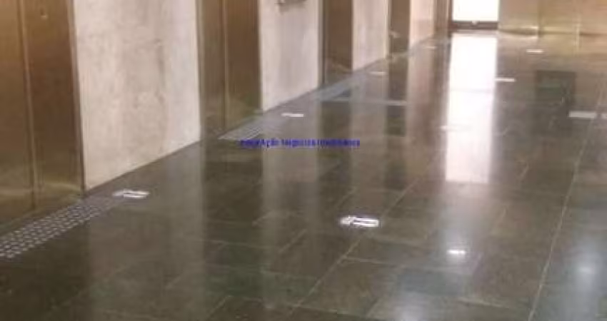 Laje Comercial 803,00m², 03 banheiros e 08 vagas na garagem.  Condomínio com recepção e segurança 24hrs.  Excelente localização