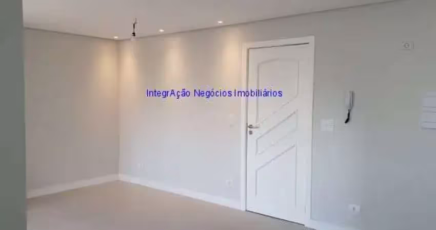 Condomínio com portaria, segurança 24hrs.  excelente localização entre as ruas monte alegre, lincoln albuquerque e doutor cândido espinheira;