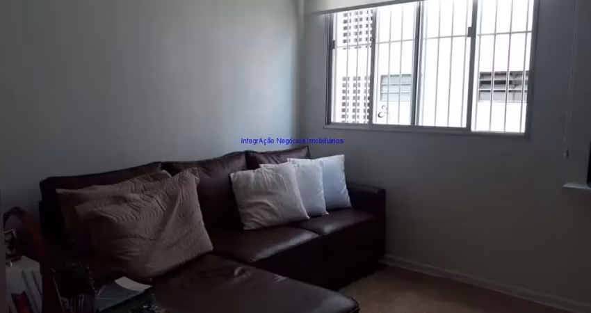 Apartamento 140m², 04 dormitórios (sendo 02 suítes), 04 banheiros e 01 vaga na garagem.  condomínio com portaria, segurança 24hrs, piscina adulto