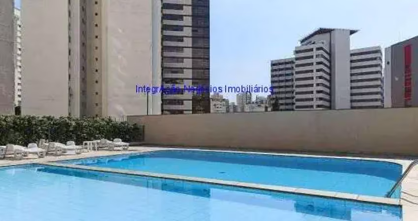 Condomínio com portaria, segurança 24hrs, salão de festa, piscina (adulto e infantil), quadra e jardim.