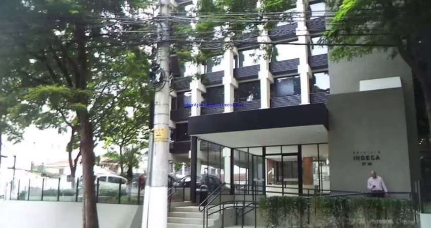 Conjunto comercial 212.40m², 02 banheiros e 03 vagas na garagem.  condomínio com recepção e segurança 24hrs.  excelente localização