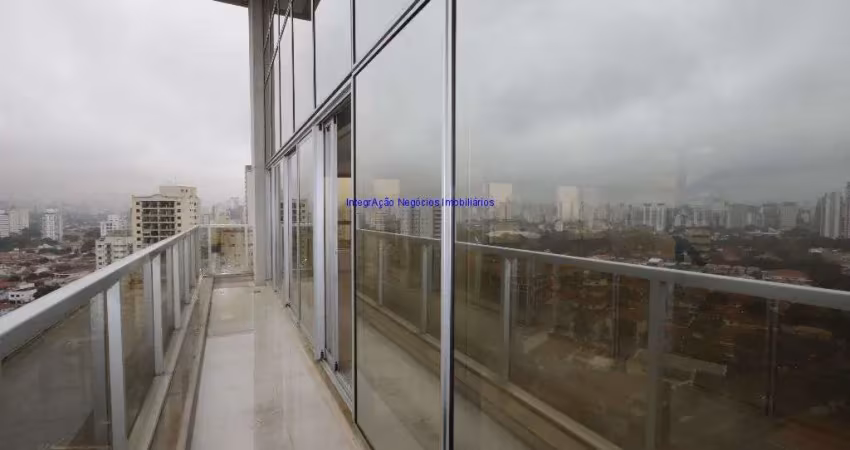 Conjunto comercial 175m², 04 banheiros e 04 vagas na garagem.  condomínio com recepção e segurança 24hrs.  excelente localização á 10 minutos andando