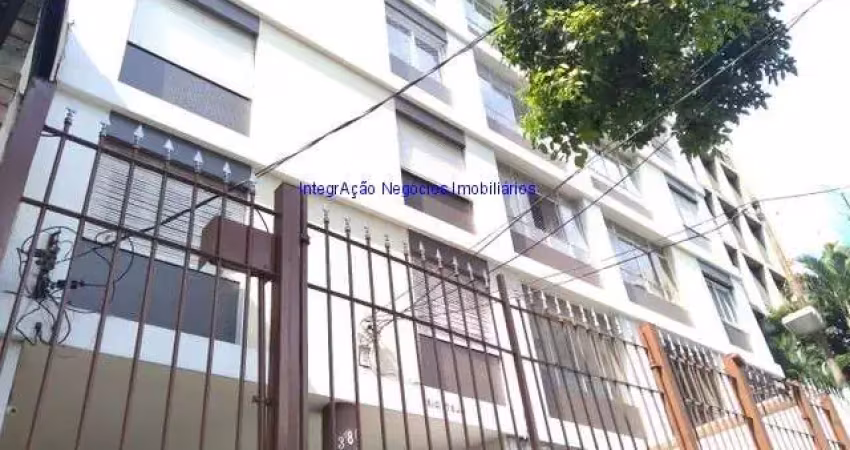 Apartamento 87m², 02 dormitórios, 02 banheiros e 01 vaga na garagem.  condomínio com portaria e segurança 24hrs.   excelente localização entre as ruas