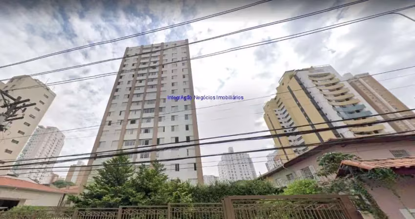Apartamento 138m², 03 dormitórios (sendo 01 suíte), 03 banheiros e 01 vaga na garagem.  condomínio com portaria e segurança.  excelente localização en