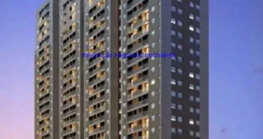 Apartamento 88m², 02 dormitórios, 01 banheiro e 01 vaga na garagem.   condomínio com portaria, segurança 24hrs, piscina, salão de festa,
