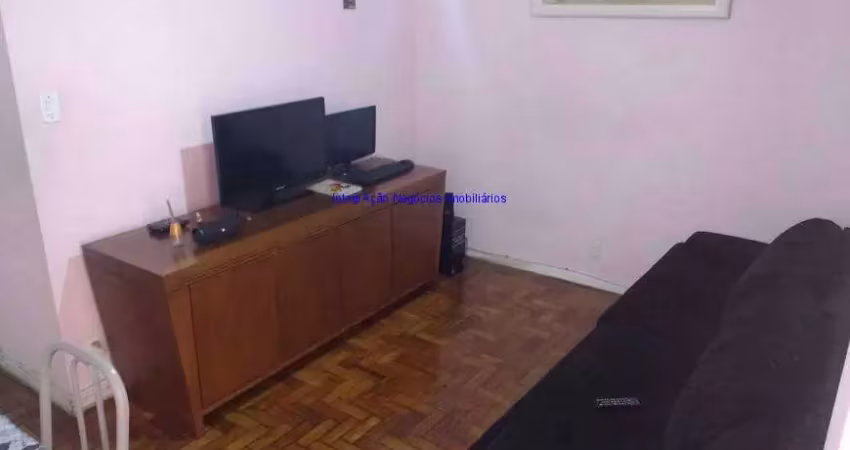 Apartamento 54m², 01 dormitório e 01 banheiro.  condomínio com segurança 24hrs.  excelente localização á 5 minutos andando para a estação do metrô