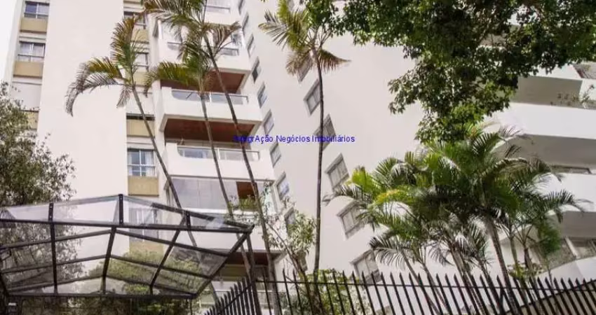 Apartamento 183m², 02 dormitórios (sendo 01 suíte), 03 banheiros e 02 vagas na garagem.  condomínio com portaria 24hrs, salão de festa e jardim.