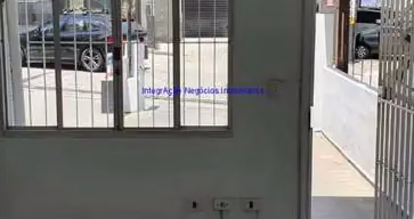 Casa sobrado  comercial 130m²,05 salas , 03 banheiros e 01 vaga de garagem.  excelente localização próximo as ruas ponta delgada,alvorada e bugio;